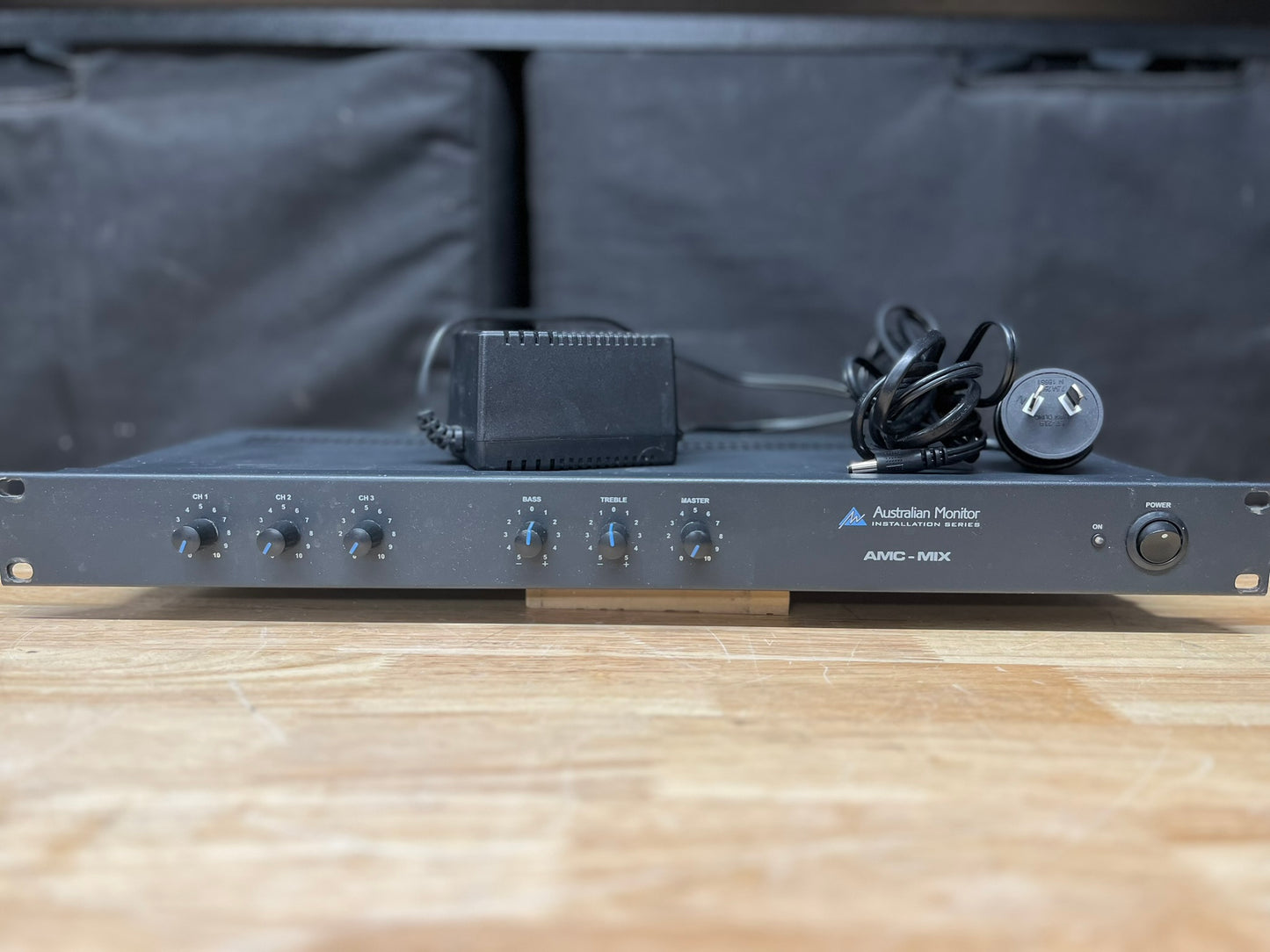 Australian Monitor AMC-Mix 3 Channel Rack Mixer