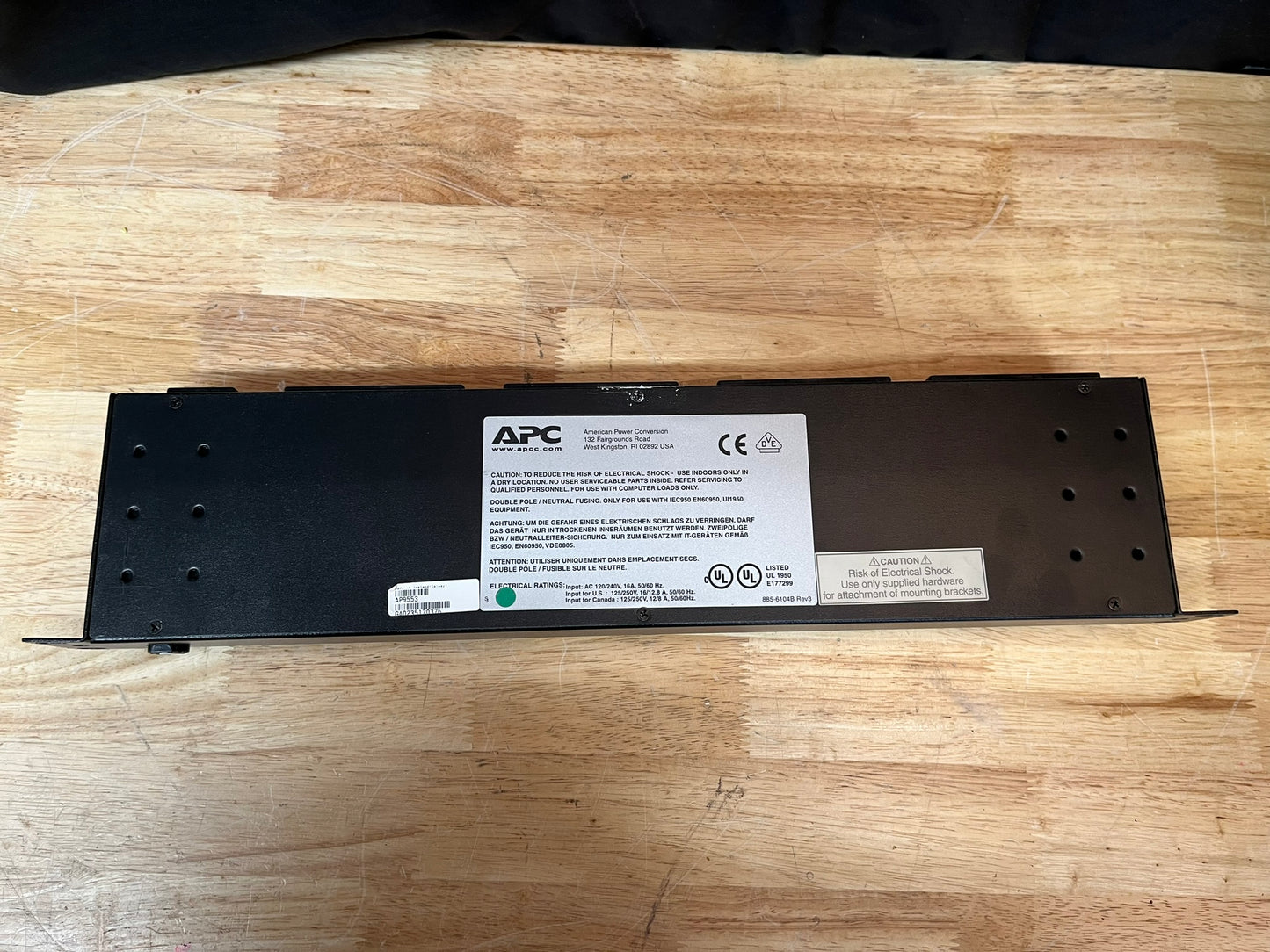 APC AP-9553 20A Power Distribution Unit