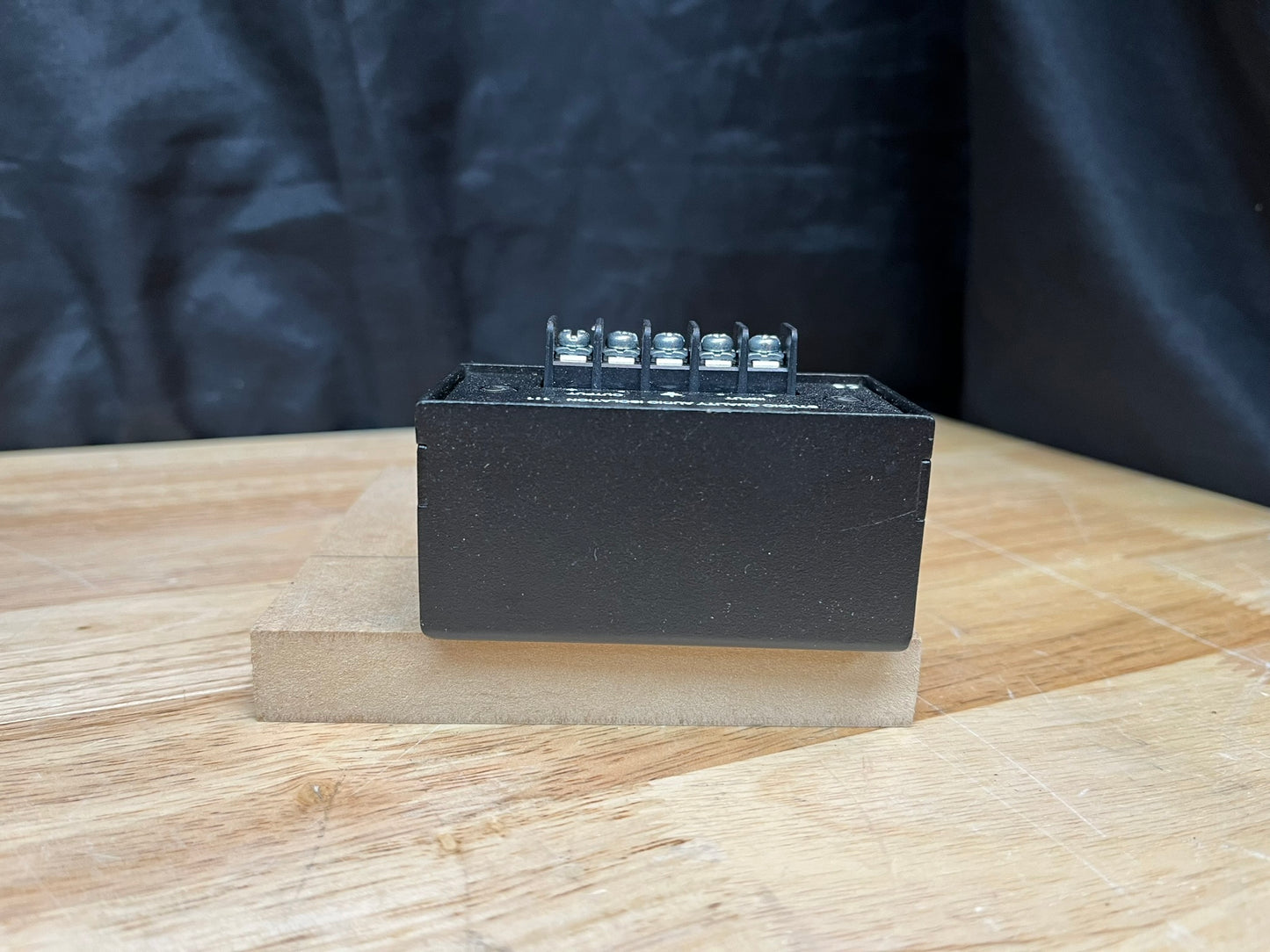 RDL TX-AT1 Audio Isolation Transformer
